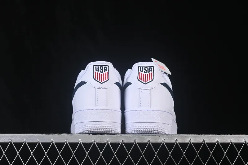 All categories Nk Air Force 1 Air Force series Nk Air Force 1 Low Air Force low-top Nike Air Force 1'07 Low Air Force 1 low-top casual sneakers IQ0407-100